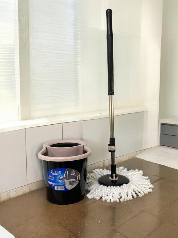 Luna Touch Twist Döner Başlıklı Ev Yüzey Temizlik Seti Mop - Image 1