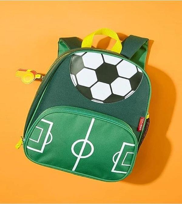 Skip Hop Spark Style Sırt Çantası Futbol - Image 1