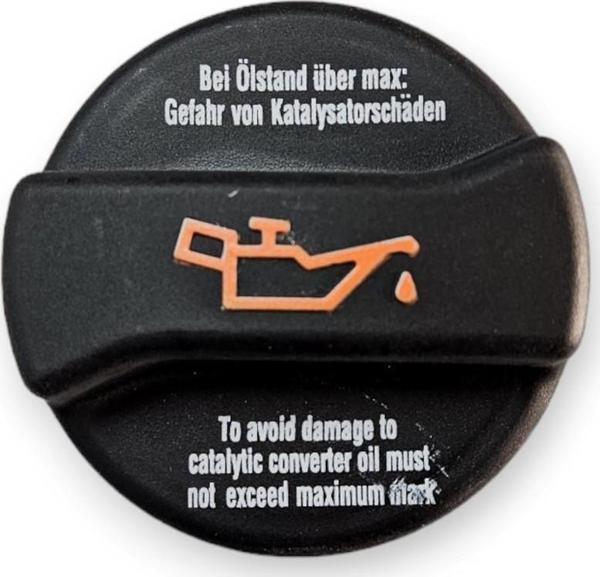 Seat İbiza 2002-2008 Motor Yağı Üst Doldurma Kapağı 06B103485C - Image 1