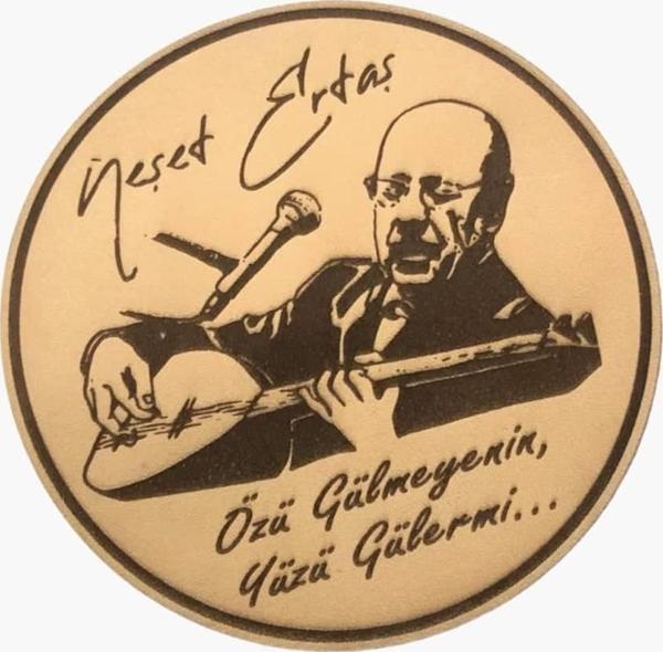 NEŞET ERTAŞ Özü Gülmeyenin Yüzü Gülermi - Deri PEÇ - Arma - Askeri Patch - Image 1