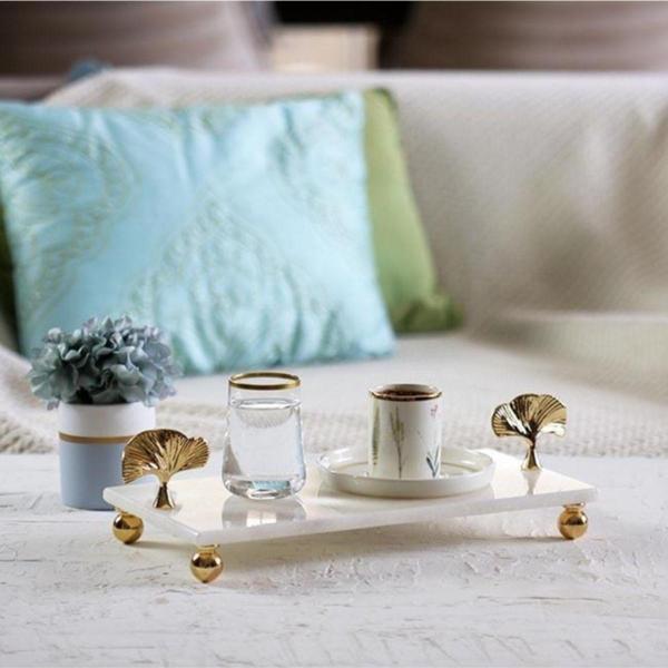 Akayev Mermer Beyaz 30X15 Cm Altın Ayak Ginkgo Sunum Tabağı - Image 1