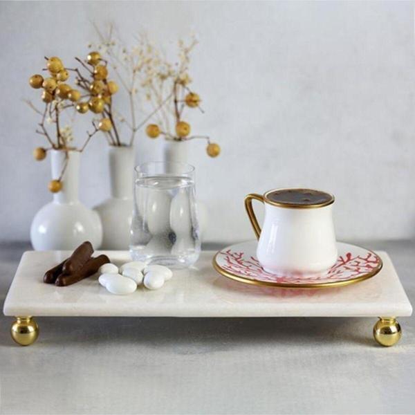 Akayev Mermer Beyaz 30X15 Cm Altın Boncuk Ayaklı Sunum Tabağı - Image 1