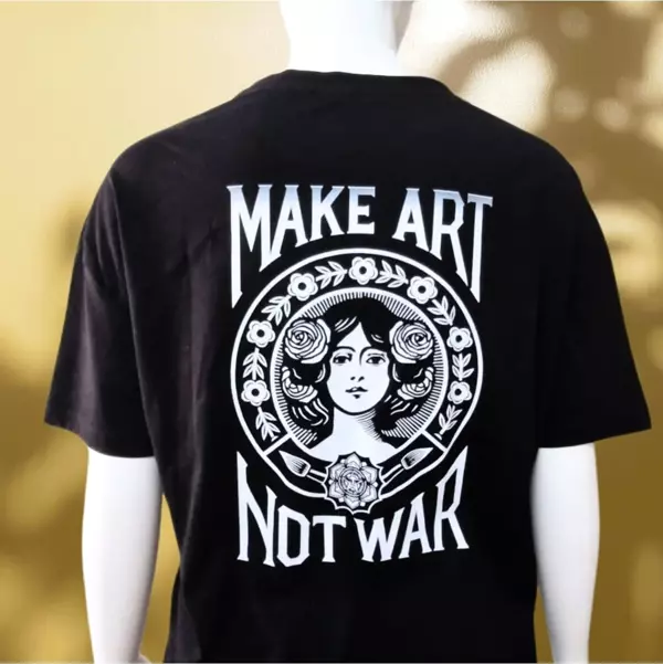 Latis  Siyah Sırt Baskılı Oversize Tshirt - Image 1