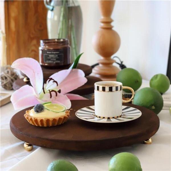 Akayev Ahşap 29 Cm Altın Boncuk Ayaklı Sunum Tabağı - Image 1