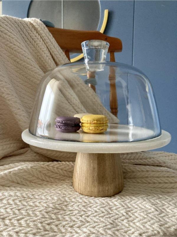 Akayev Mermer 25 Cm Ahşap Konik Ayaklı Beyaz Cam Fanus - Image 1