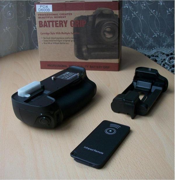 PDX Canon 7D Battery Grip - Image 1