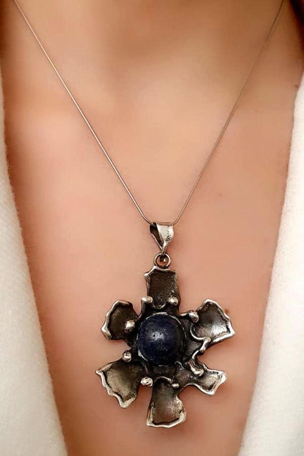 Doğal Lapis Taşlı El İşi Tasarım Gümüş Kolye - Image 1