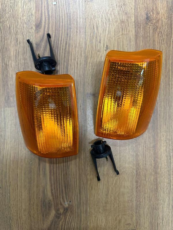 Renault R9 Sinyal Sağ Sol Sinyal Sarı Set - Image 1
