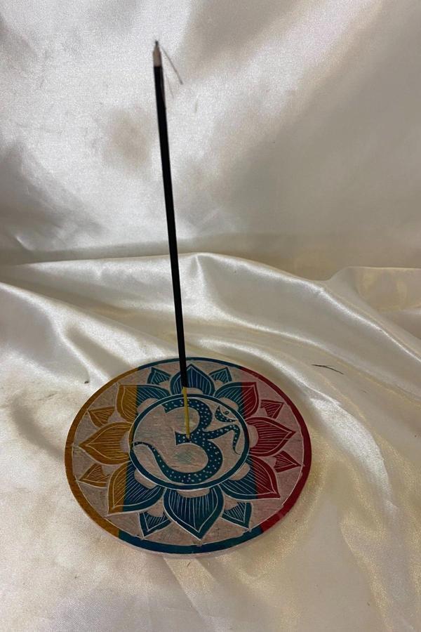 Aum Om Hand Made El İşi Feng Shui Ejderha Yılı Doğal Obsidyen Taşı Çubuk Konik Tütsülük - Image 1
