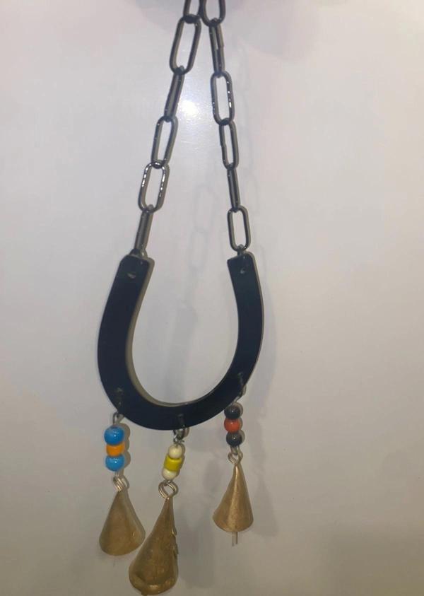 Deprem Zili Çanı Rüzgar Çanı Zili Feng Shui Şans Para Nazar a Karşı Koruma  At Nalı Metal Çanlı Bakı - Image 1