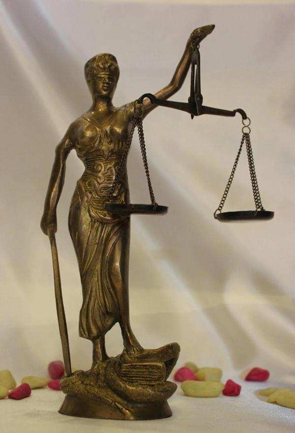 Pirinç Adalet Kadın Heykeli Themis Terazi Avukat Dekoratif Hakim Gold - Image 1