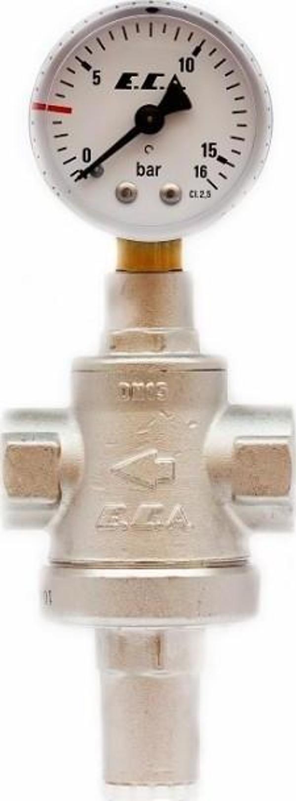 ECA 3/4 Manometreli Su Basınç Düşürücü Pistonlu İç Vida X İç Vida Rakorsuz 602111010 - Image 1