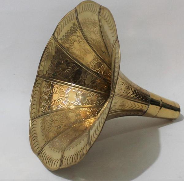 Otantik Çarşı Gramofon Borusu (Hunisi) İşlemeli Model - Image 1
