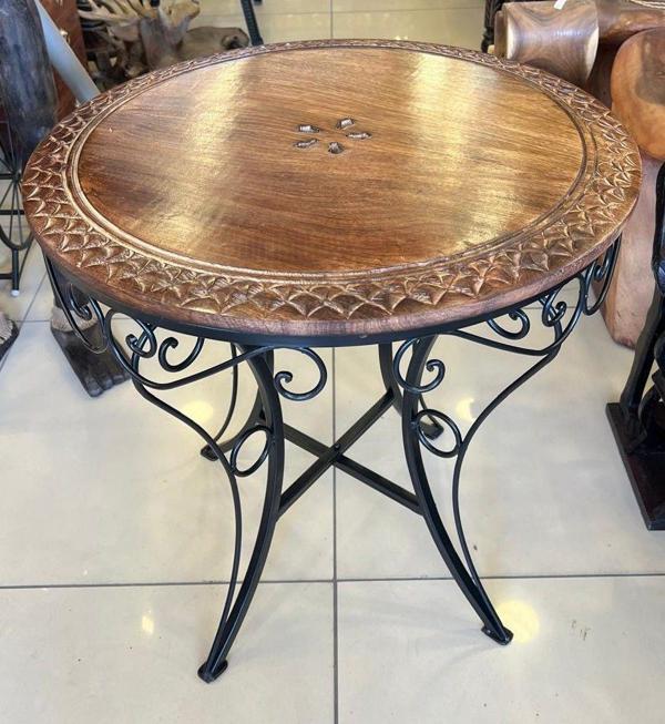 Eskitme Ahşap Ferforje Yuvarlak  Sehpa 60x60x59 cm. - Image 1