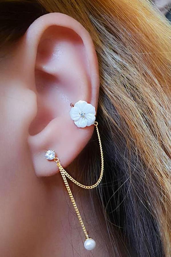 El İsi Sedef Manolya Figürlü Gümüş Altın Kaplama Zincirli Kıkırdak Küpesi - Image 1