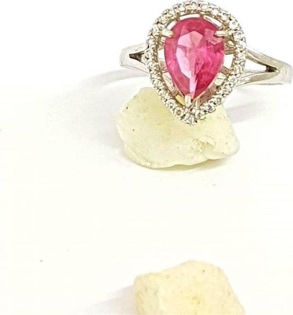 Pembe Taşlı Gümüş Damla Yüzük - Image 1