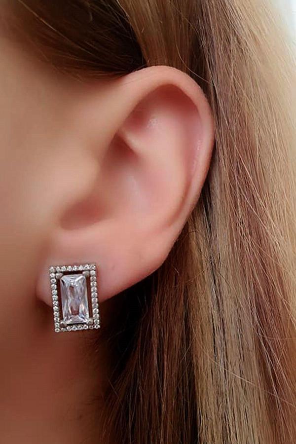 Pırlanta Işıltısında Swarovski Taşlı Gümüş Tek Taş Küpe - Image 1