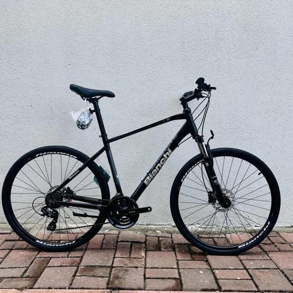 Bianchi T0018FS-D HD Fren 21 Vites 28 Jant Trekking Şehir Bisikleti Siyah Bej 47 Kadro - Image 1