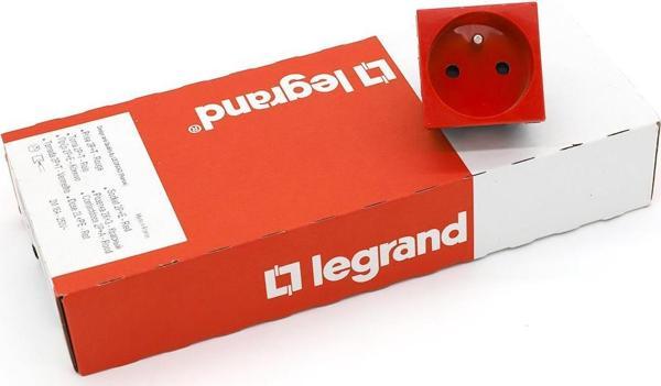 LEGRAND UPS PRİZİ 45X45 TEKLİ SİSTEM ARMADA RED - Image 1