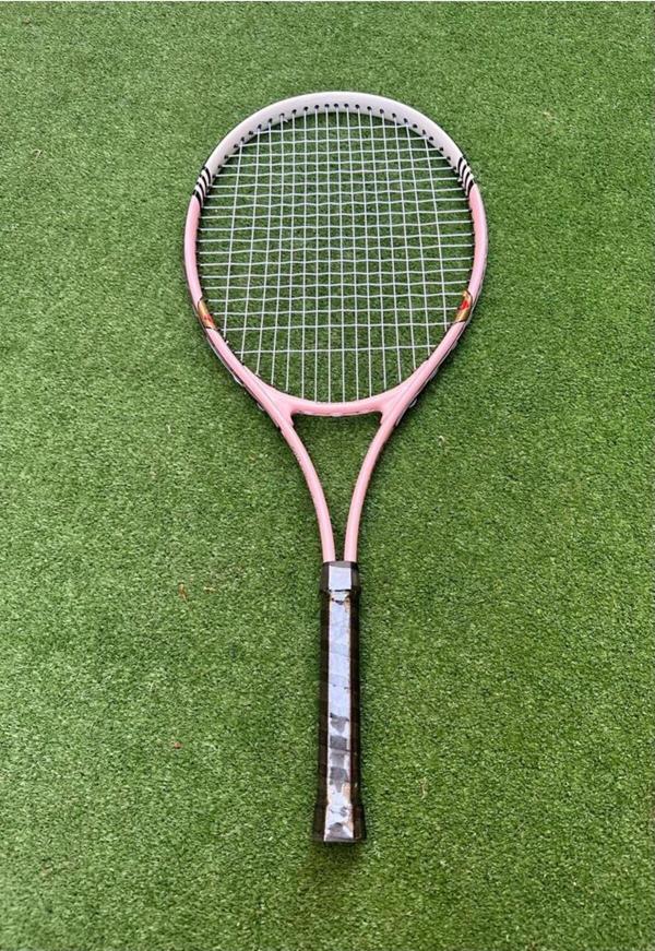 Wellcold Yüksek Kalite Düşük Sarsılma Pro Tenis Raketi - Image 1