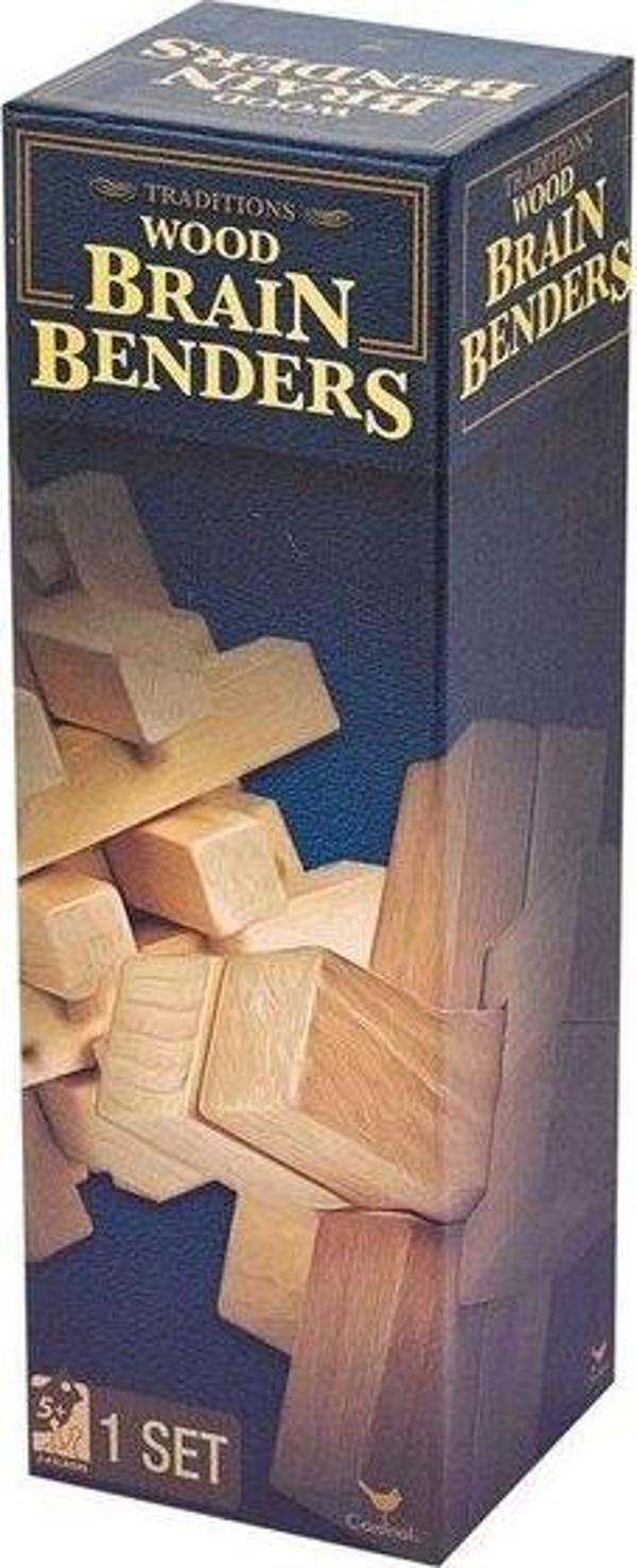 Cardinal Games - Wood Brain Bender - Image 1