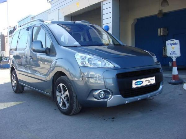 OMSA Citroen Berlingo Krom Sis Farı Çerçevesi 2 Parça ABS 2008-2012 Arası - Image 1