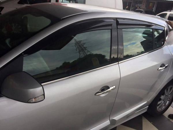 OMSA Renault Fluence Krom Kapı Kolu 4 Kapı 2010 ve Sonrası - Image 1