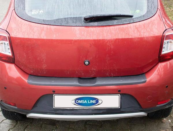 Dacia Sandero Stepway Arka Tampon Eşiği Parlak Plastik 2012-2020 Arası - Image 1
