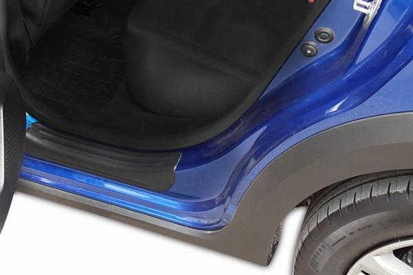 Dacia Sandero Stepway Kapı Eşiği Plastik 4 Parça 2020 ve Sonrası - Image 1