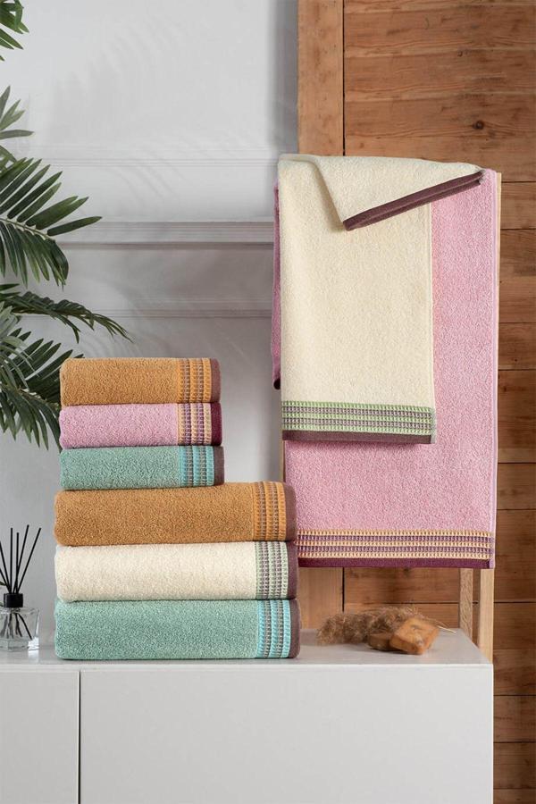 Arliva Home Hera Bukle Jakarlı Havlu Krem 50X90 - Image 1