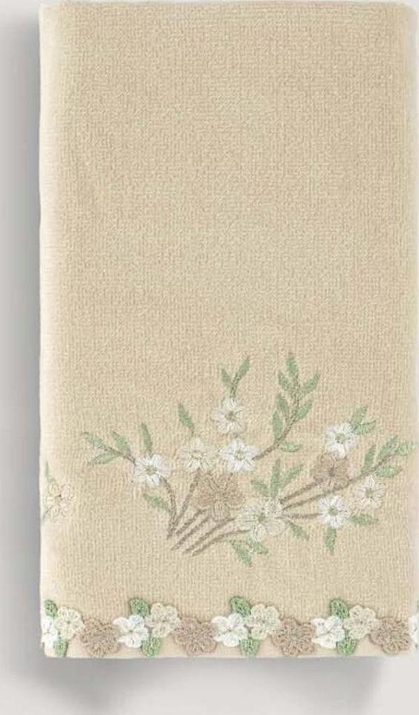 Arliva Home Kadıfe Nakıslı Çeyız Havlusu Bej 50X85 - Image 1