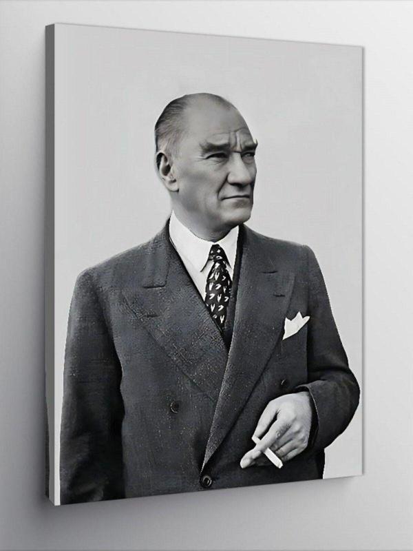 Ekart Kanvas Tablo Mustafa Kemal Atatürk - Image 1