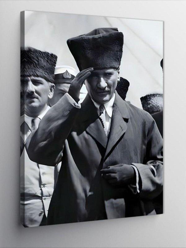 Ekart Kanvas Tablo Mustafa Kemal Atatürk - Image 1
