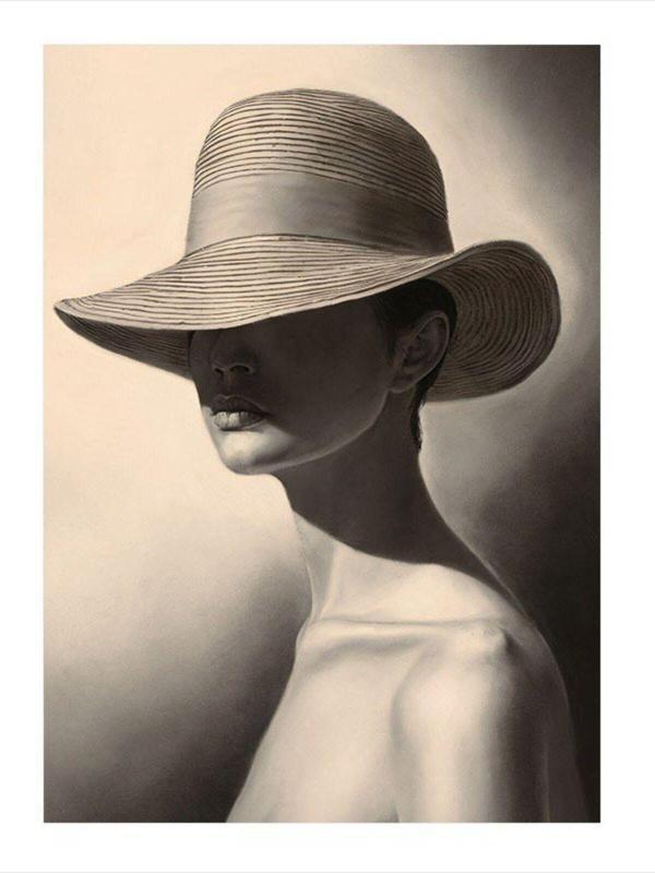 Ekart Şapkalı Kadın Art Mdf Poster 25 cm x 35 cm - Image 1