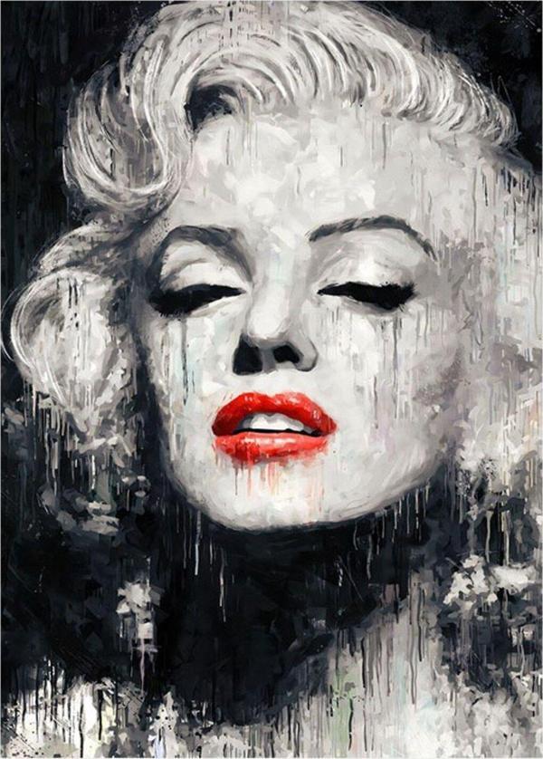 Ekart Kırmızı Rujlu Marilyn Monroe Desenli Ahşap Tablo 35 cm x 50 cm - Image 1