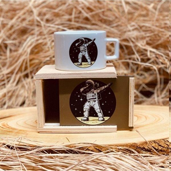 Mobgift Astronot Tasarımlı Kutulu Kupa Sürpriz Hediyeli - Image 1