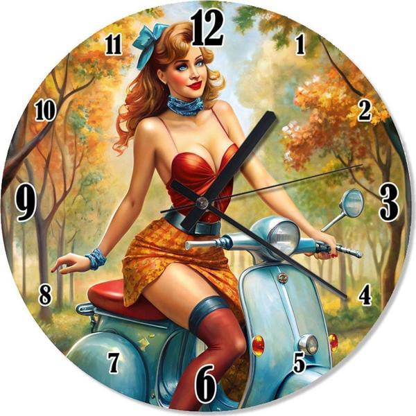 Ekart Sarışın Kadın Ve Vespa Motorsiklet Akarlı Duvar Saati - Image 1