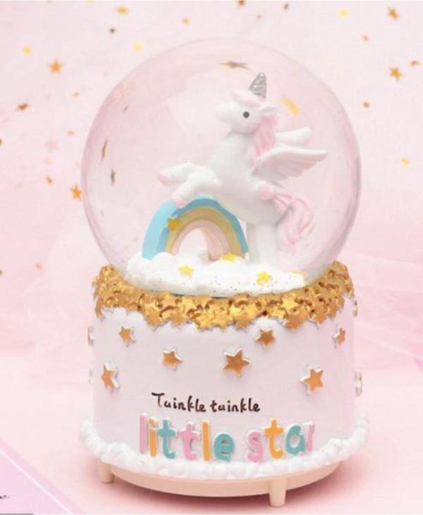 Mobgift Unicorn Müzikli Gökkuşağı Üzerinde Kar Küresi - Image 1