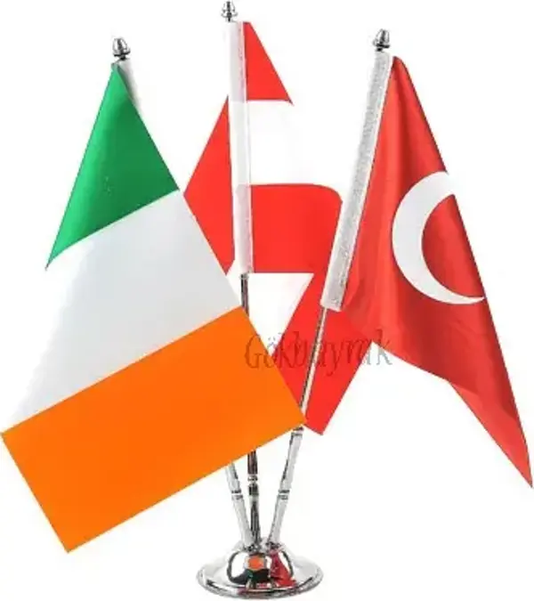 Krom Üçlü (3lü) Devlet Masa Bayrağı
 - Image 1