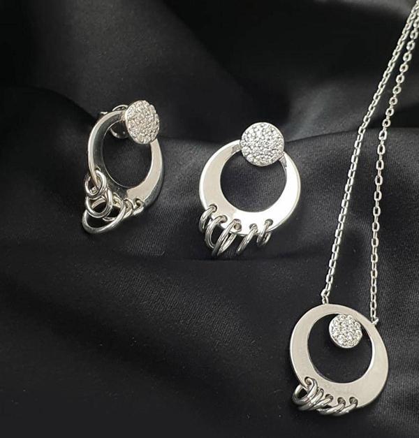İtalyan tasarımı zirkon taş detaylı gümüş modern takım - Image 1