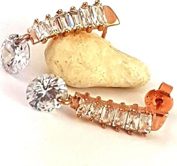 Baget kesim zirkon taşlı gümüş üzerine rose altın kaplamalı küpe - Image 1