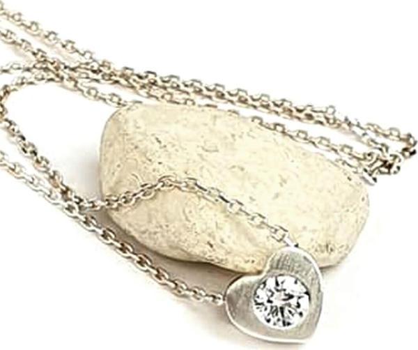 Swarovski taşlı gümüş minimal kalp kolye - Image 1