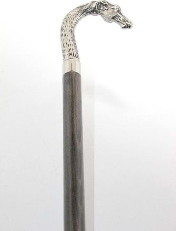Krom At Büstü Baston - Image 1