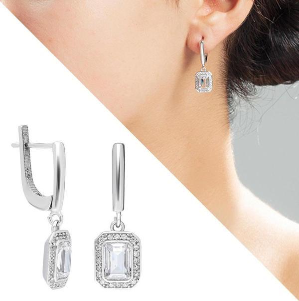 Starlight Diamond Pırlanta Montür Zarif Baget Taşlı 925 Ayar Gümüş Kadın Küpe - Image 1