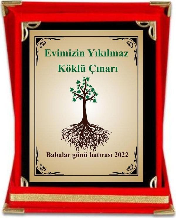 yüksel34 Babalar Günü Hediyesi Plaket Kadife Kutulu Plaket 12*16Cm Ölçüsünde Evimizin Çınarı Plaket - Image 1