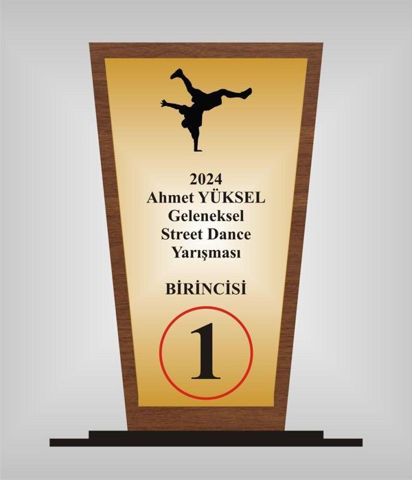 yüksel34 Street Dans Yarışması Plaketi , Ahşap Mdf Gold Levhaya Baskılı  ,Kişiye Özel İsim Baskı - Image 1