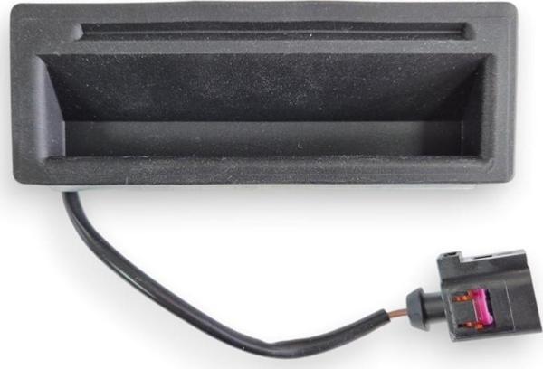 VW Touareg 2003-2006 Arka Bagaj Kapağı Açma Kolu Butonu - Image 1