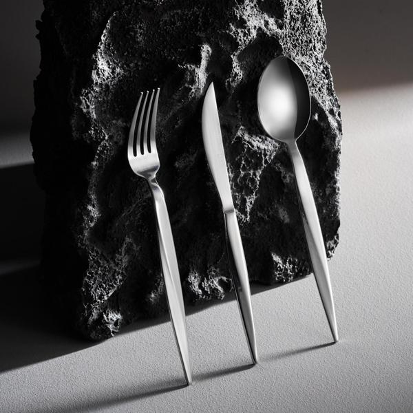 Karaca x Sarıyer Design 316 Elegance Sarıyer Platin 12 Kişilik 84 Parça Çatal Kaşık Bıçak Takımı - Image 1