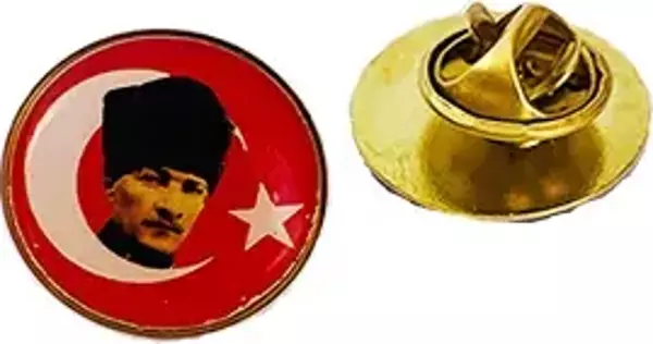 Atatürk Kalpaklı Bayrak Yaka Rozet (10'Adet)  - Image 1