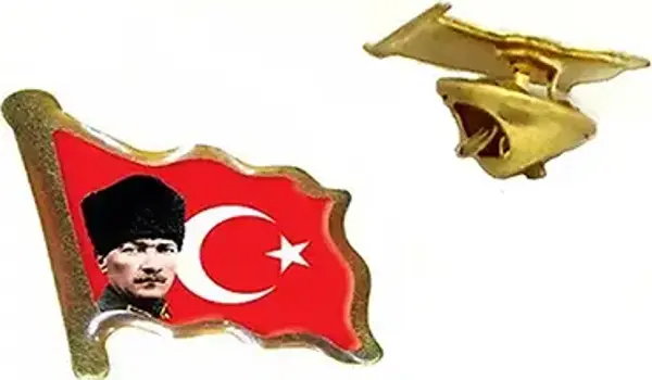 Kalpaklı Atatürk Yaka Rozeti (30'Adet)  - Image 1